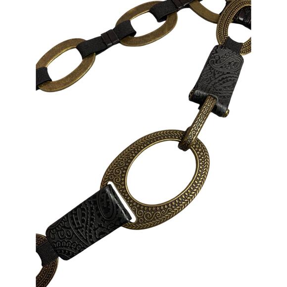 One Size Womens Brass and Tooled Leather Womens Link Stretch Belt main image 4